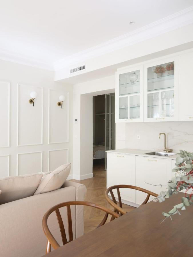 Deluxe Apartment Near Gran Via Madrid Luaran gambar