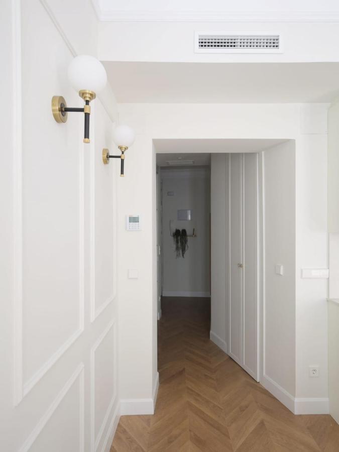 Deluxe Apartment Near Gran Via Madrid Luaran gambar
